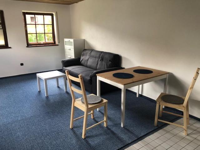 1-Zimmer Apartment, 45 Qm, Im Weinort Neustadt-Duttweiler Neustadt an der Weinstrasse Exterior photo